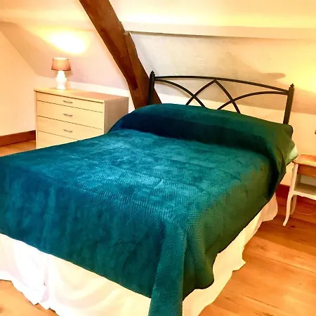 Golden Light Escape *